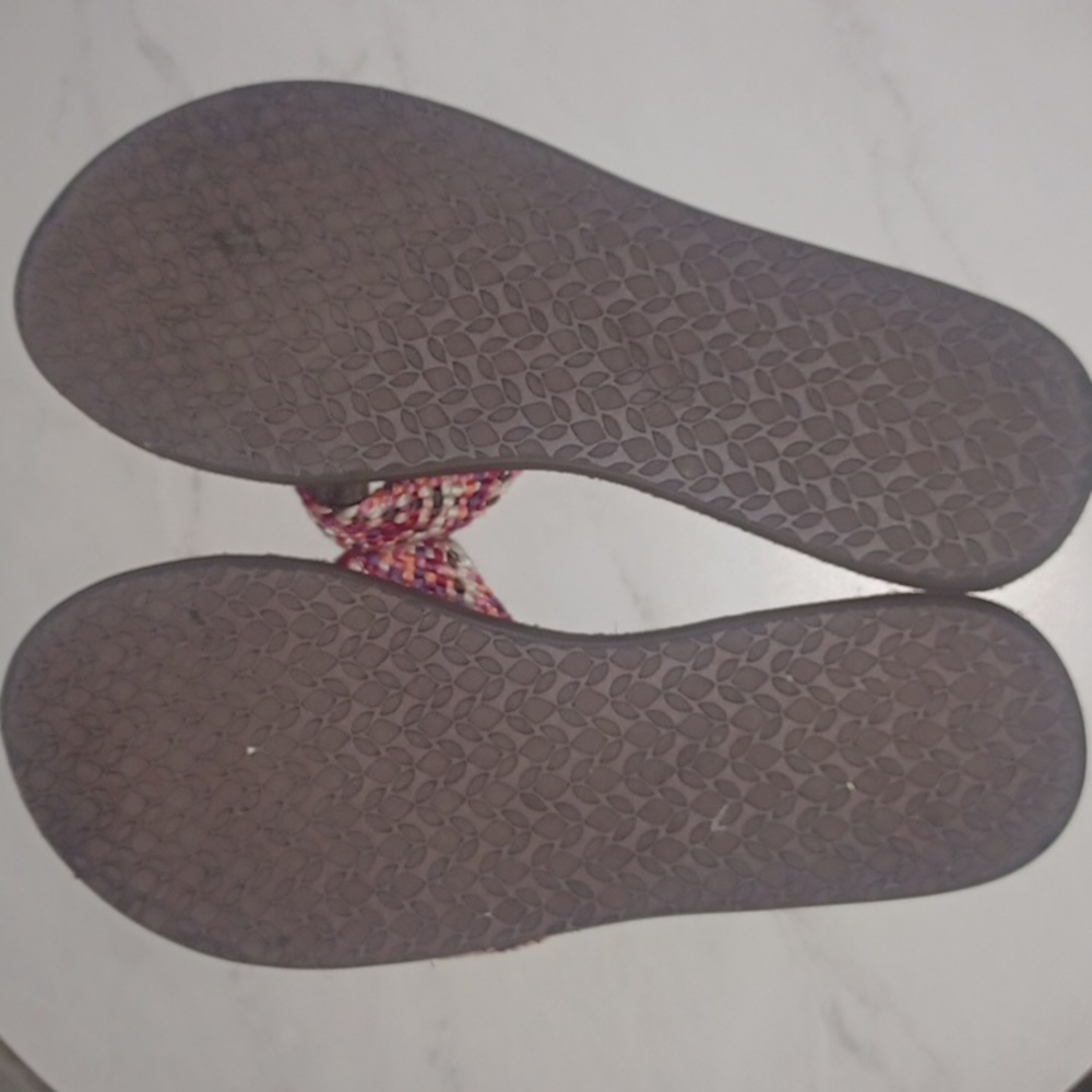 Reef Sandals - Picture 4 of 6